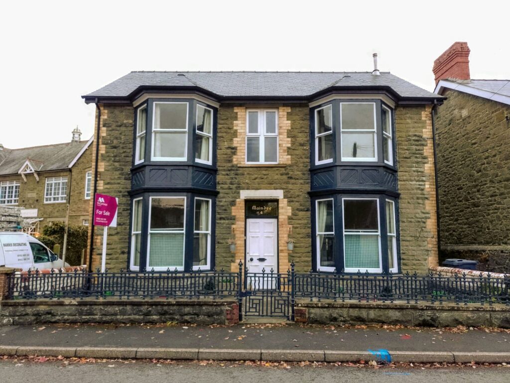 Garth Road